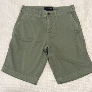 American Eagle Men’s Shorts in Size 26 Waist